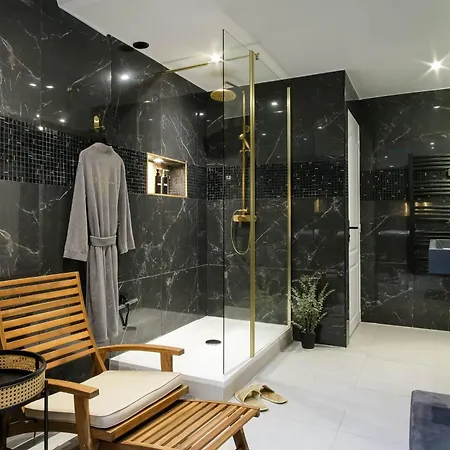 La Golden Apartman *